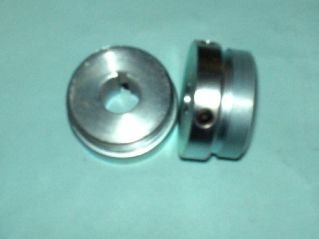 1/2” ID x .75" wide Adaptor for freewheel sprockets, 2 set screws 1.375 x 24 RH