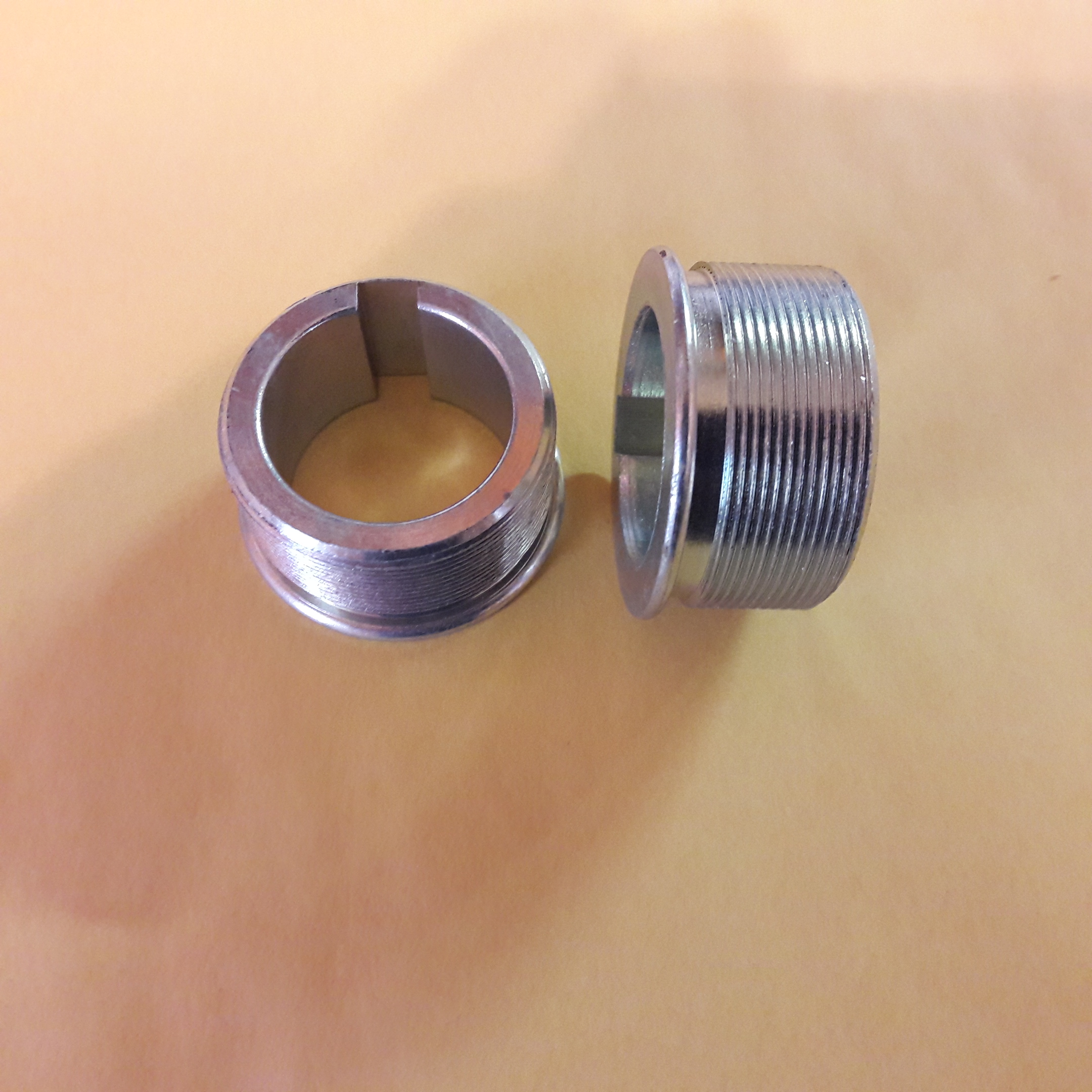 1" ID x 3/4" wide x 1.48" OD THIN LIP No Set screw 1/4" Keyway Adaptor for Freewheel Sprocket 1.375 x 24 RH Pedicab Rickshaw