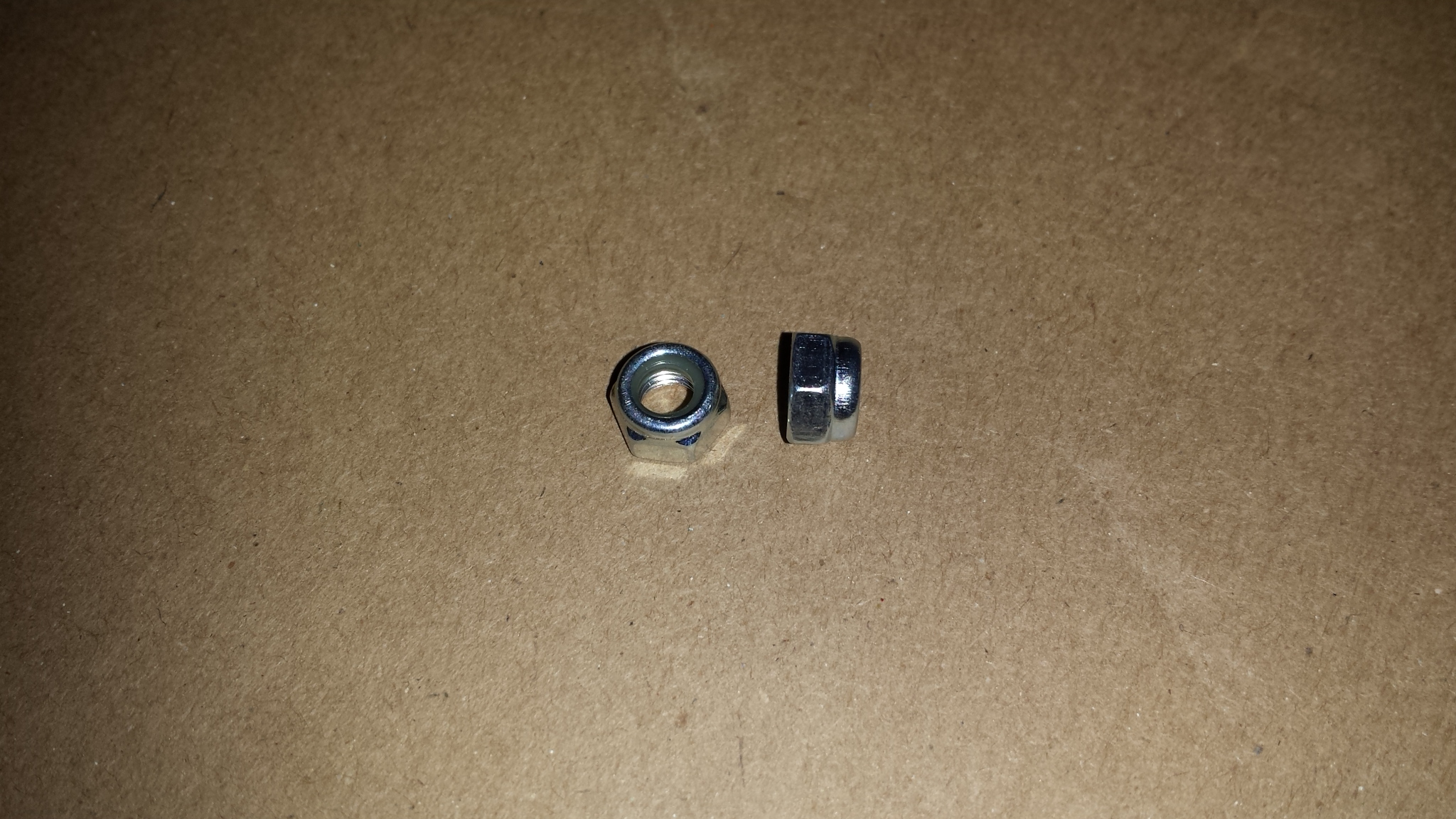 5mm x 0.8 Zinc Nylock Hex Nut