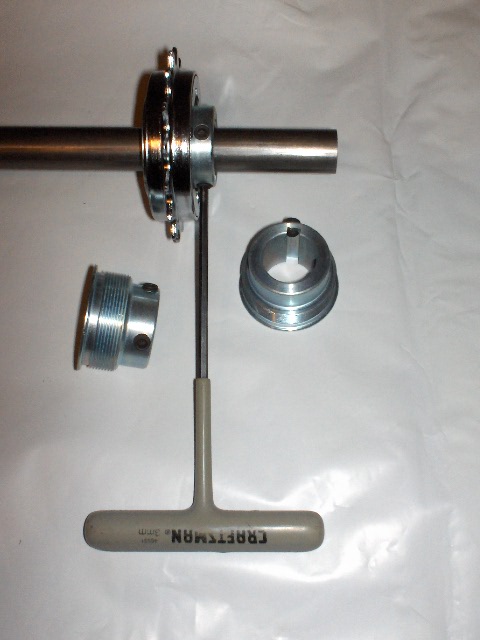 REV SS 3/4" ID x .95" wide 3/16" keyway 2 set screws 1.37 x 24 RH pti