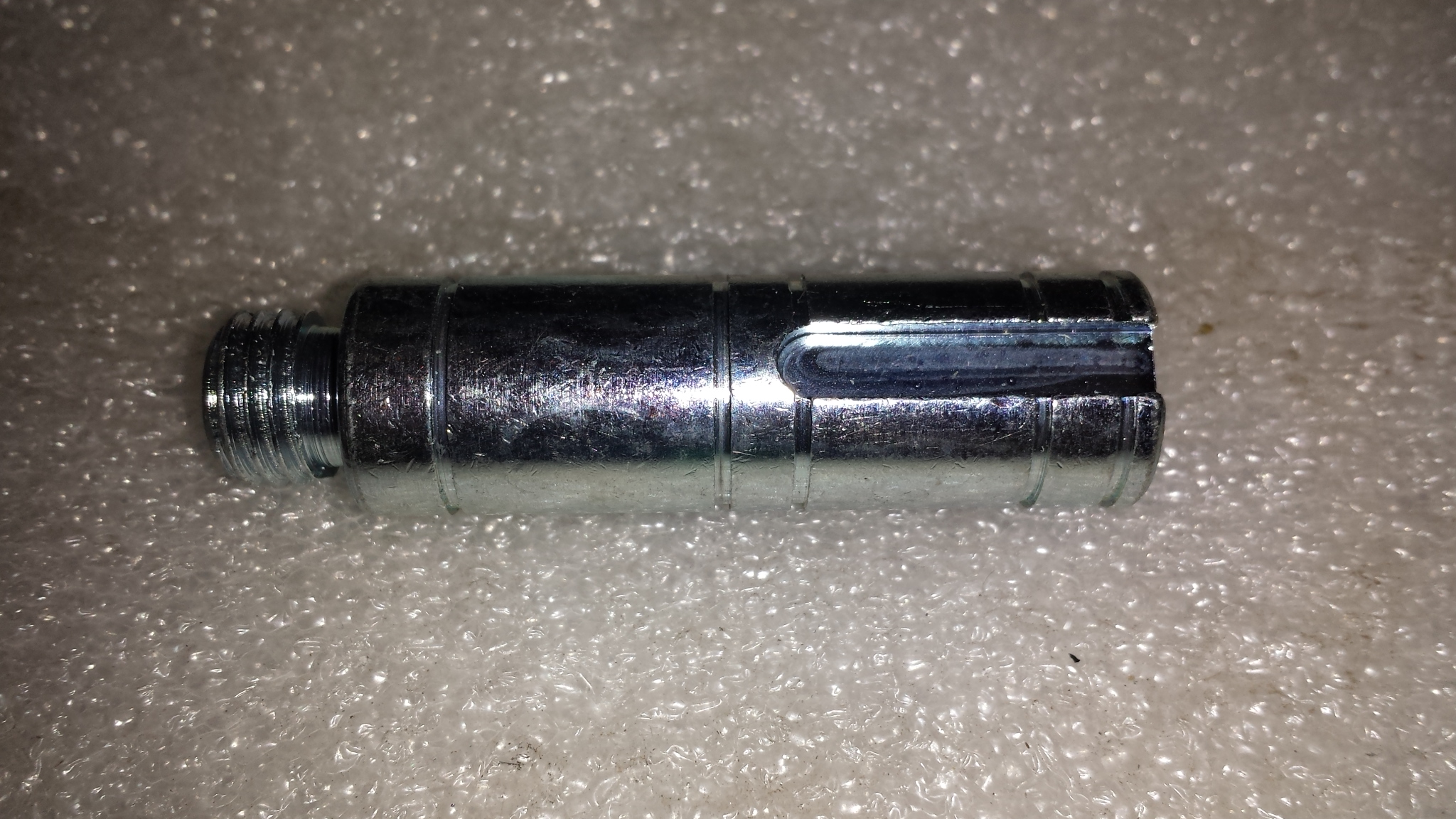 Shaft with 12mm x 1.5 male right hand threads for the Small Double Bearing Clutch Housing with 5/8" OD & 3/16" keyway