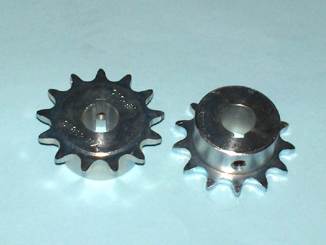 415 B 13 Tooth Sprocket 5/8" ID with a 3/16" keyway, two set screws