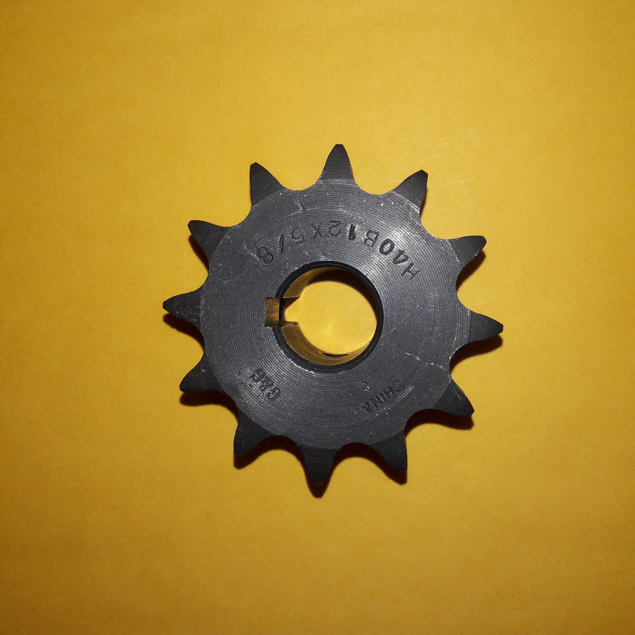 Sprocket 40 B 12 Tooth 5/8" ID HT