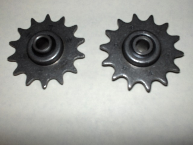 410, 415, 43, 41, 40, 420 Idler Sprocket 14 tooth 3/8" ID  1/2" x 1/8"  13-737
