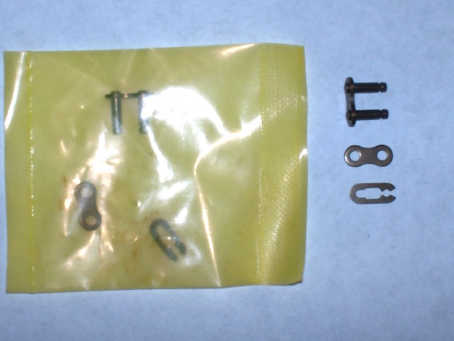 # 25 HD Heavy Duty Master - Connecting Link  1/4" x 1/8" KMC Brand