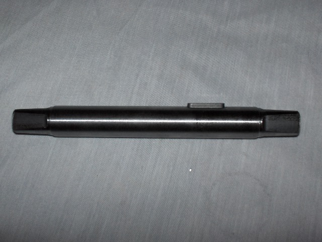 17 mm OD x 6" long Spindle Square Ends with Key