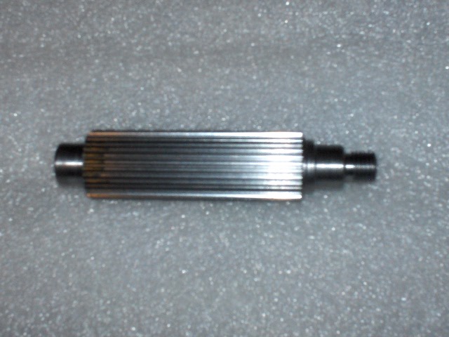 .930" OD Drive Roller 12 mm x 1.50 male threads