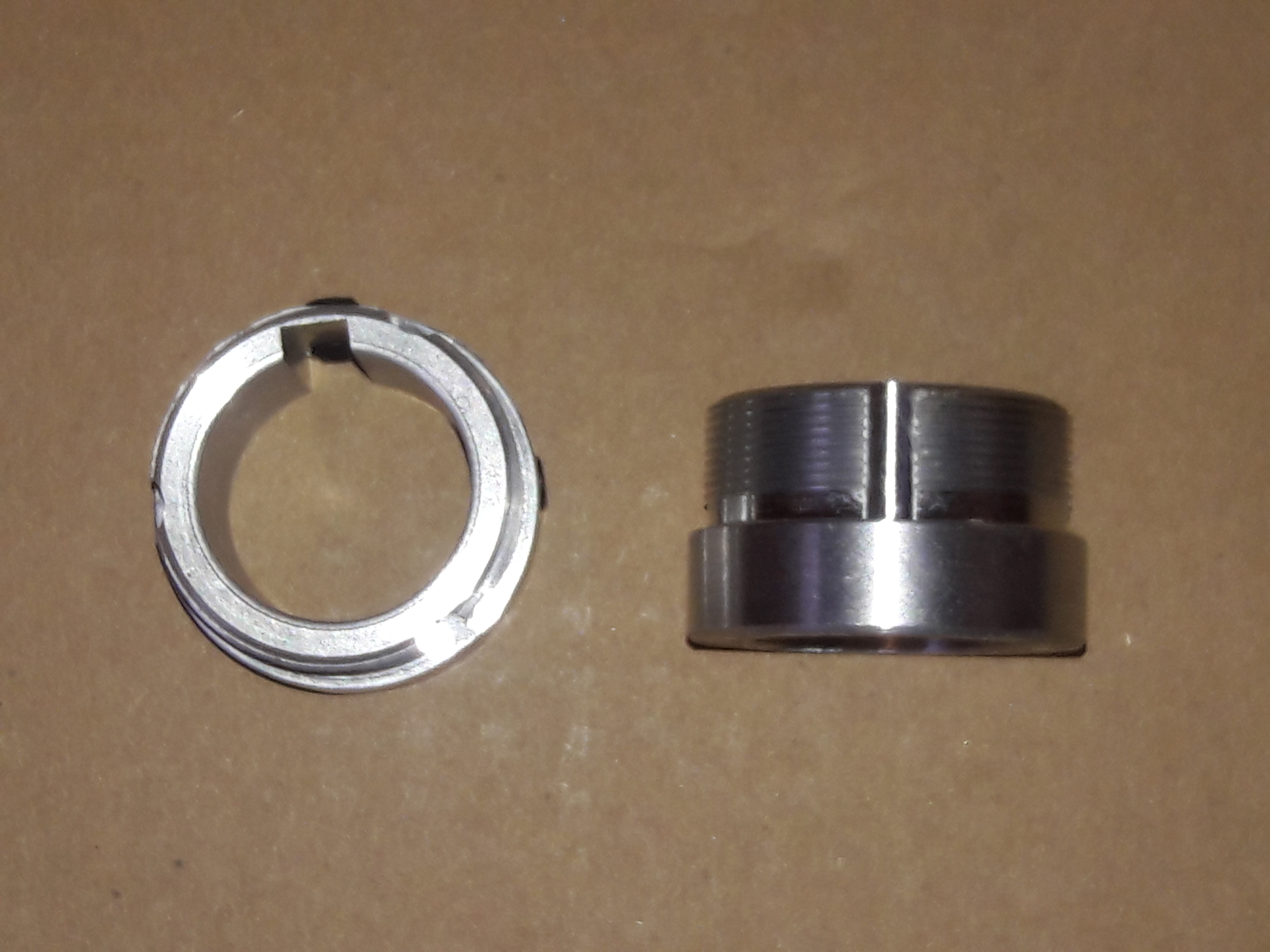 2024 Aluminum 1" ID x .9" wide 3 PRONG Freewheel Sprocket Adaptor, two set screws, 1/4" keyway