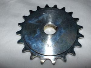 410 B 20 Tooth 5/8" ID Sprocket, 2 set screws & 3/16" keyway Zinc Plated