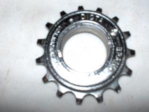 15 Tooth 1/2" x 3/32" Freewheel Sprocket 30mm x 1.0 Flip Flop Dicta Brand