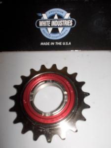 19 Tooth 1/2" x 3/32" RED Freewheel Sprocket ENO Sealed Cartridge White Industries