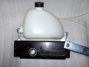 Fuel tank 64 oz Top mount Gas Tank with Mounting Bracket hardware