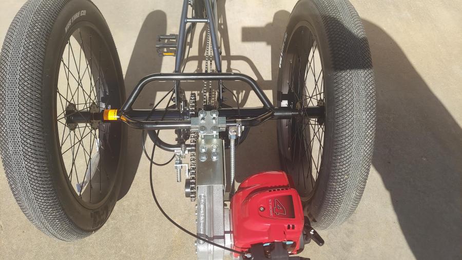 SOLO 142 Two cycle engine with the complete gear & chain drive kit for the Sun Baja 7 speed Fat tire Trike