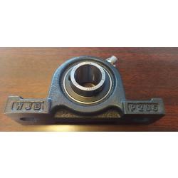WJB Pillow Block Bearing UCP205-16 1" ID